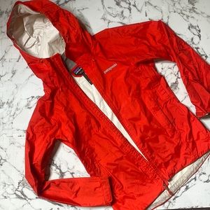 Patagonia women’s red rain jacket size small